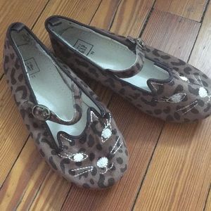 Ballet flats